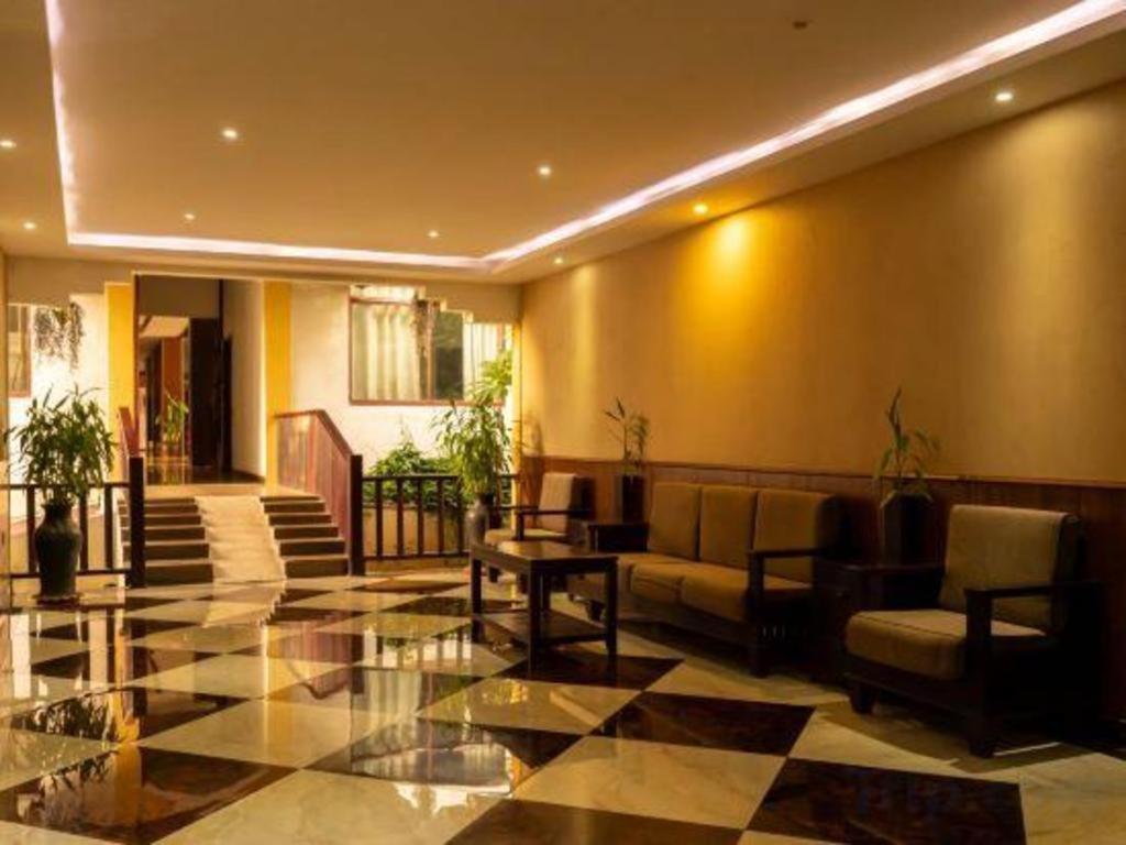 Xishuangbanna Hotel Managed By Xandria Hotel Luang Prabang Exterior foto