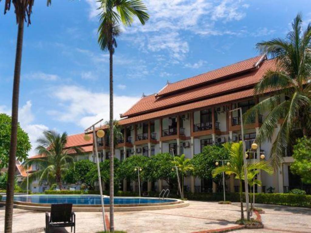 Xishuangbanna Hotel Managed By Xandria Hotel Luang Prabang Exterior foto